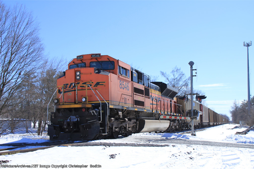 BNSF 8546